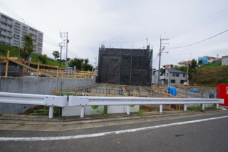 【外観】 | 【仲介手数料無料！！】稲城市平尾4丁目　新築戸建て（全16棟）5号棟　6180万円 | 11号棟