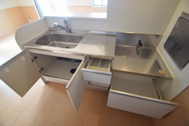 パルハーモニーのキッチン|きれいなキッチンです