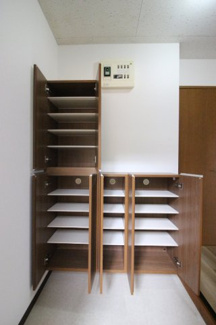 【設備】 | 靴箱