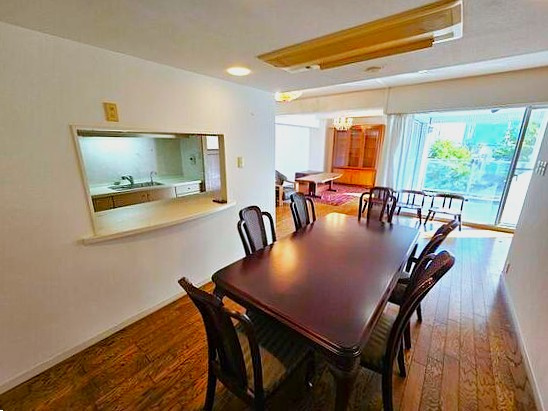 スコーレ熱海の居間・リビング