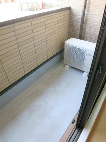 イリス　Ａのバルコニー