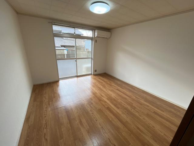 タウニー緑ケ丘の内装|洋室