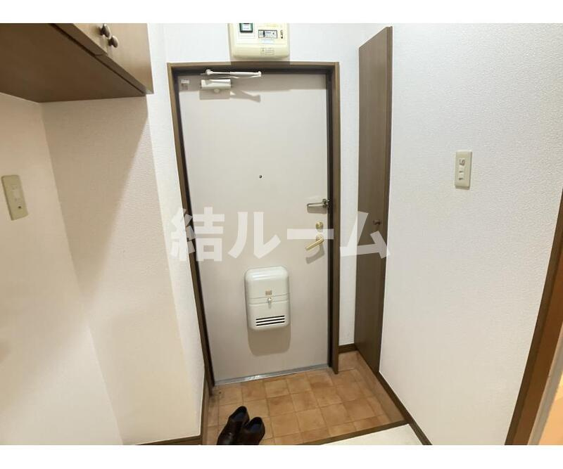 豊島区南長崎５丁目の賃貸マンションの玄関