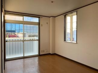 コーポ西浦Ⅱの居間・リビング