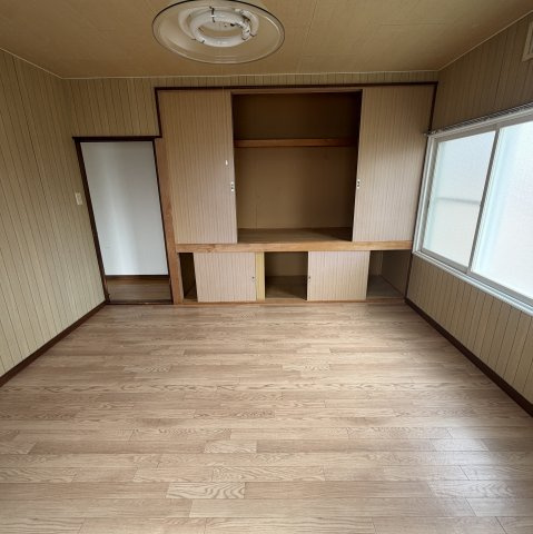 室蘭市白鳥台２丁目21-4APの収納