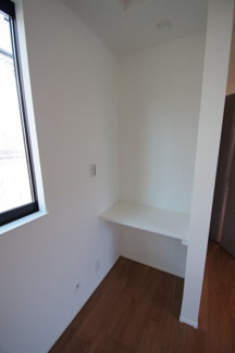 【前面道路含む現地写真】 | 【仲介手数料無料！！】稲城市平尾4丁目　新築戸建て（全16棟）6号棟　5880万円