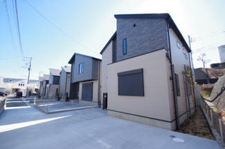 【駐車場】 | 【仲介手数料無料！！】稲城市平尾4丁目　新築戸建て（全16棟）6号棟　5880万円