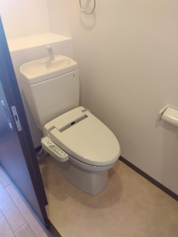 ハッピーロードBのトイレ