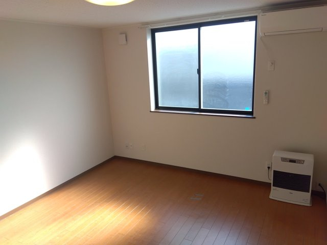 ハッピーロードBの居間・リビング