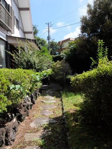 伊東市　伊豆急伊豆高原地区の庭