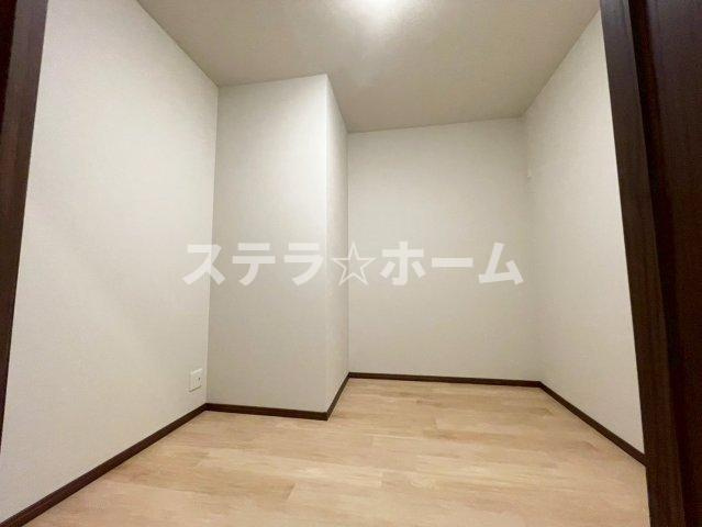 横堤3 中古戸建の洋室|個人の部屋や寝室として使える洋室です