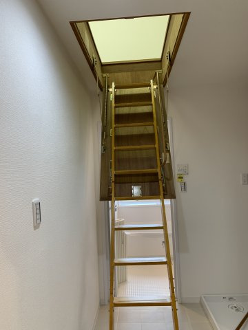 アーサヒルズD棟の収納