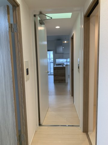 アーサヒルズD棟のその他|廊下