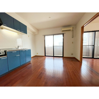 【居間・リビング】 | イースト フルハウス