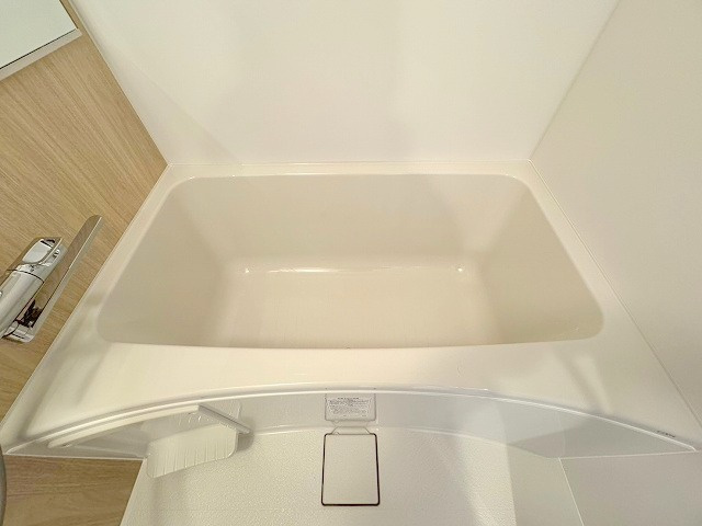 スプランディッド新大阪Ⅵの浴室