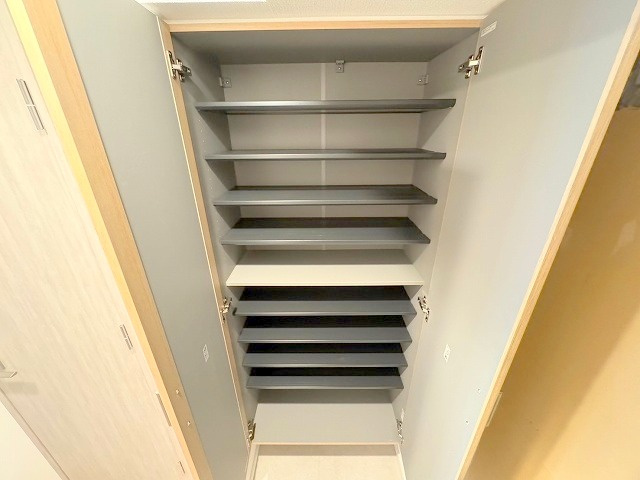 スプランディッド新大阪Ⅵの収納