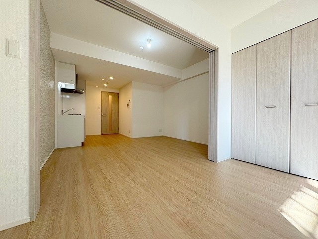 スプランディッド新大阪Ⅵの寝室