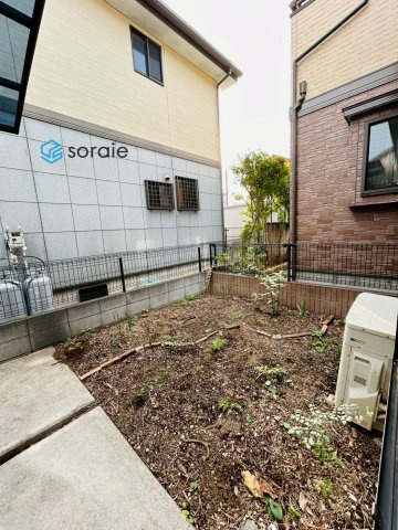 川越市今成1丁目　中古戸建ての庭|令和7年11月6日撮影。