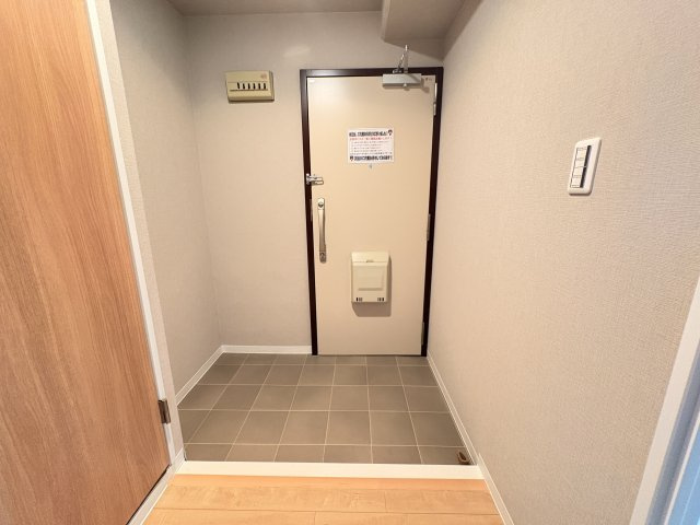 サンヴェール朝霧が丘A棟の玄関