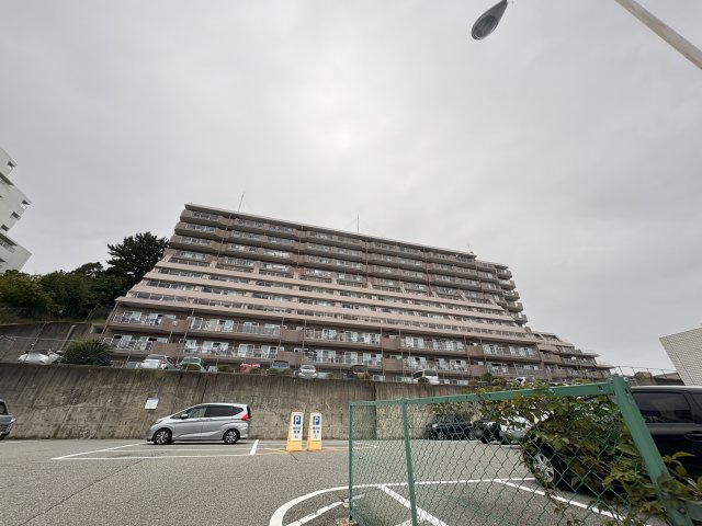 サンヴェール朝霧が丘A棟の外観