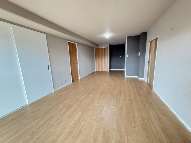 サンヴェール朝霧が丘A棟の居間・リビング