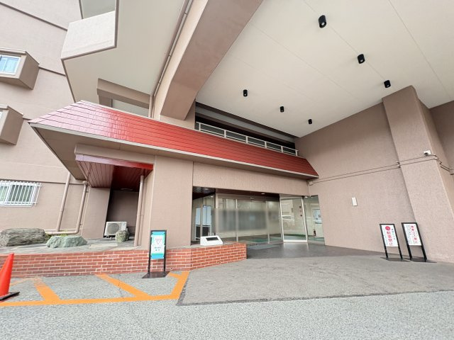 サンヴェール朝霧が丘A棟のエントランス