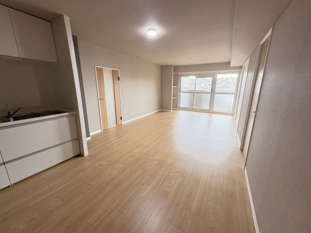 サンヴェール朝霧が丘A棟の居間・リビング