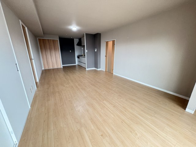 サンヴェール朝霧が丘A棟の居間・リビング