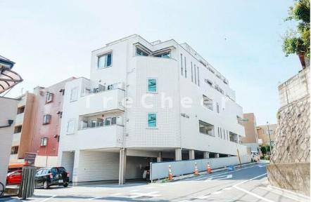 植木ビルの外観