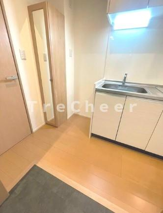 植木ビルの玄関