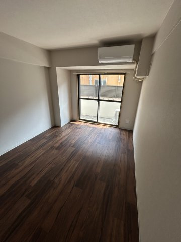 グリーンビュー田川の洋室