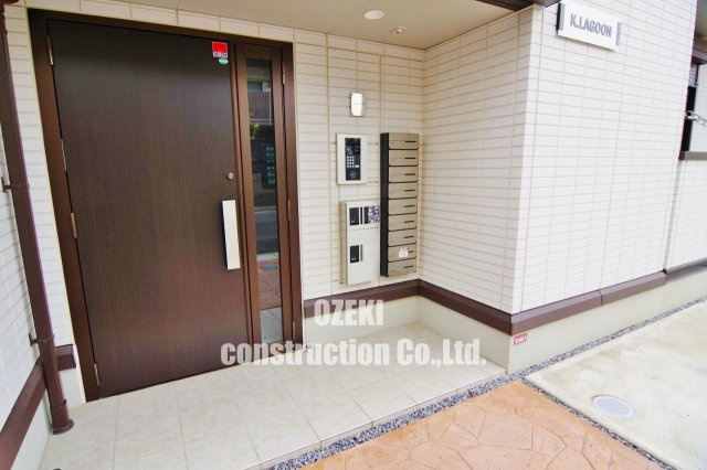 K.LAGOONのエントランス