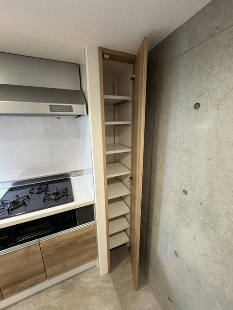 ＢＲＩＣＫ　ＲＥＳＩＤＥＮＣＥ　目黒本町のキッチン