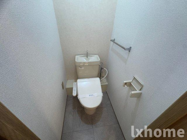 富士ハイツのトイレ|落ち着いたトイレです