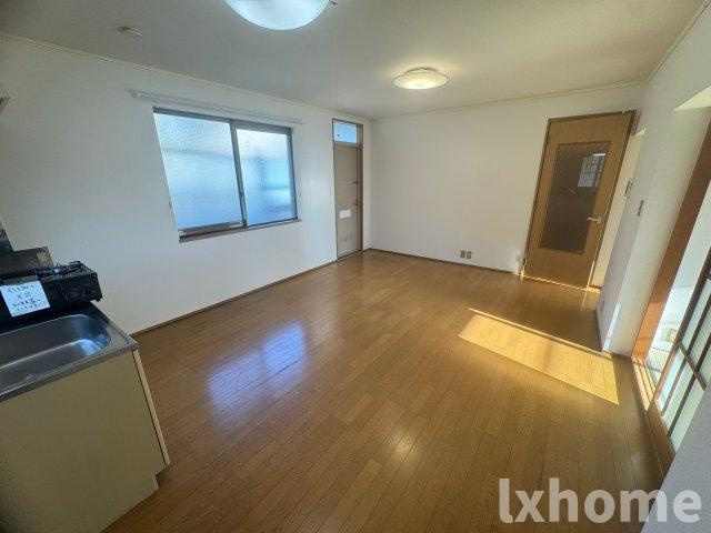 富士ハイツの居間・リビング|こちらの居間で趣味の時間をお楽しみください