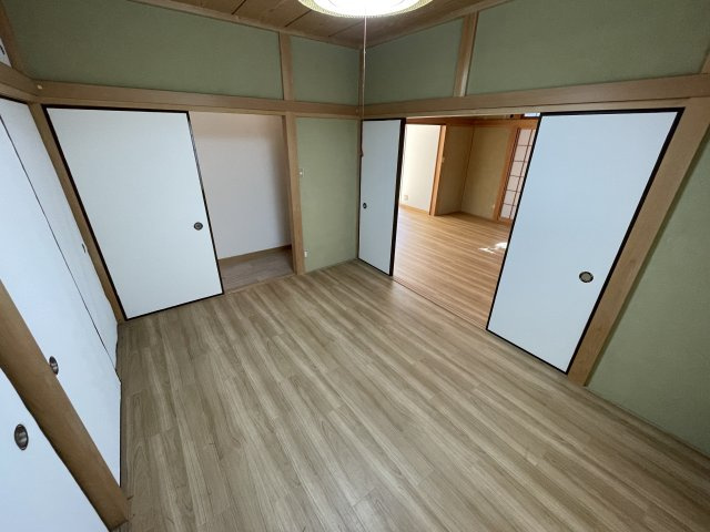 白子町関中古戸建の洋室