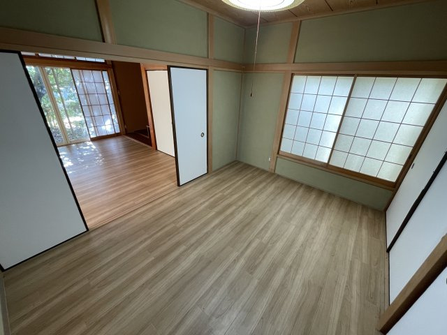 白子町関中古戸建の洋室