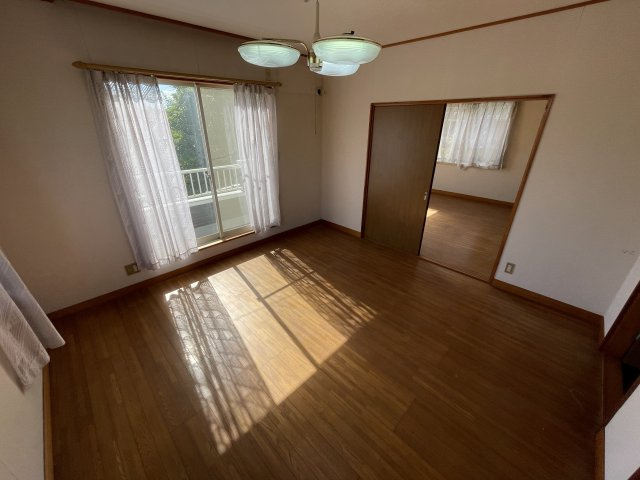 白子町関中古戸建の洋室