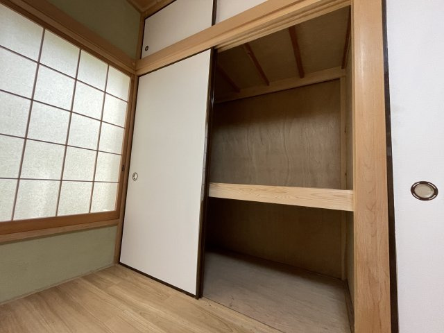 白子町関中古戸建の収納