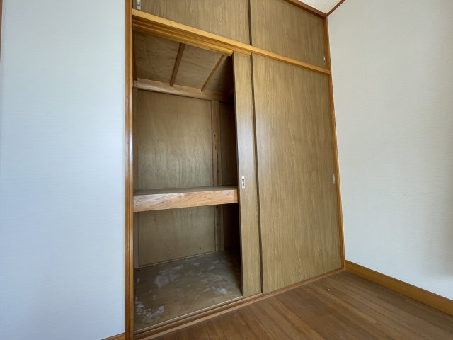 白子町関中古戸建の収納
