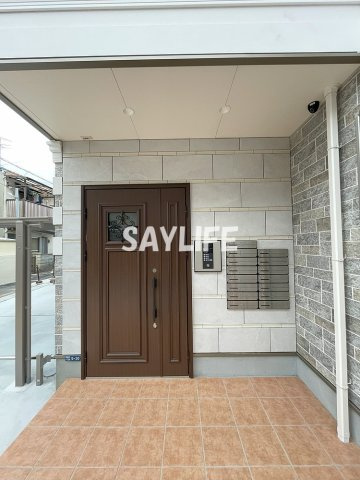 KTIレジデンス河内花園のエントランス