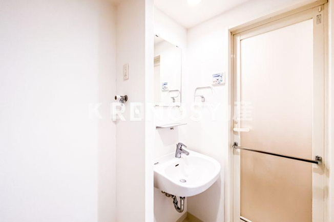 【洗面所】 | メインステージ蒲田Ⅴ | 明るい洗面所です