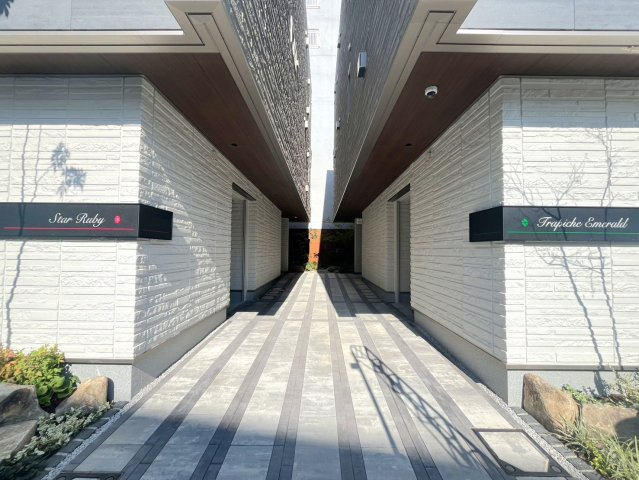 トラピッチェエメラルドのエントランス