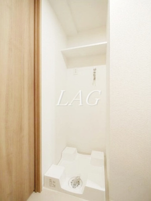 【設備】 | フュージョナル浮間舟渡 | 室内洗濯機です。