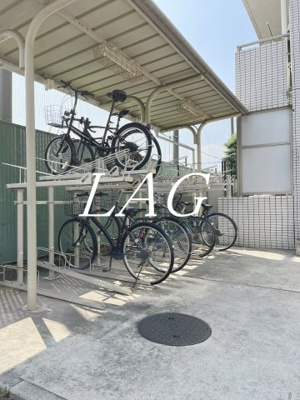 【その他共用部分】 | Ｒｏｏｔ　Ｗｈｉｔｅ　Ⅲ | 駐輪場です。