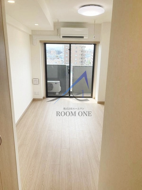 ルーブル武蔵小杉六番館の居間・リビング|洋室のお部屋です。