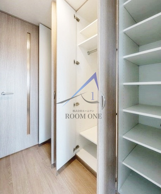 ルーブル武蔵小杉六番館の収納|収納です。