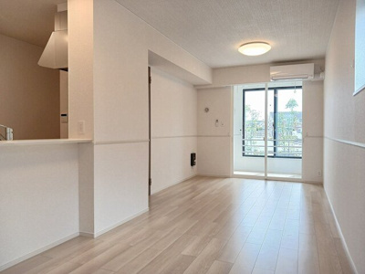 【居間・リビング】 | エンブレイス