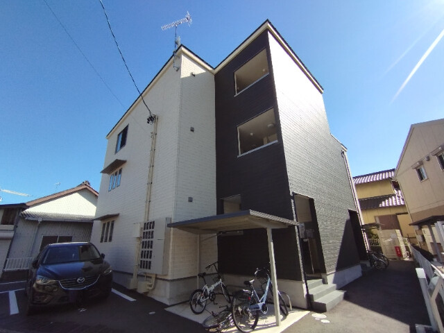 ESPERANZA羽根西の外観