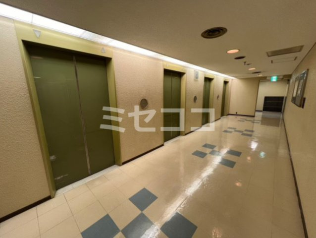 センタープラザ　BRAVI不動産のその他共用部分|【センタープラザ】エレベータ